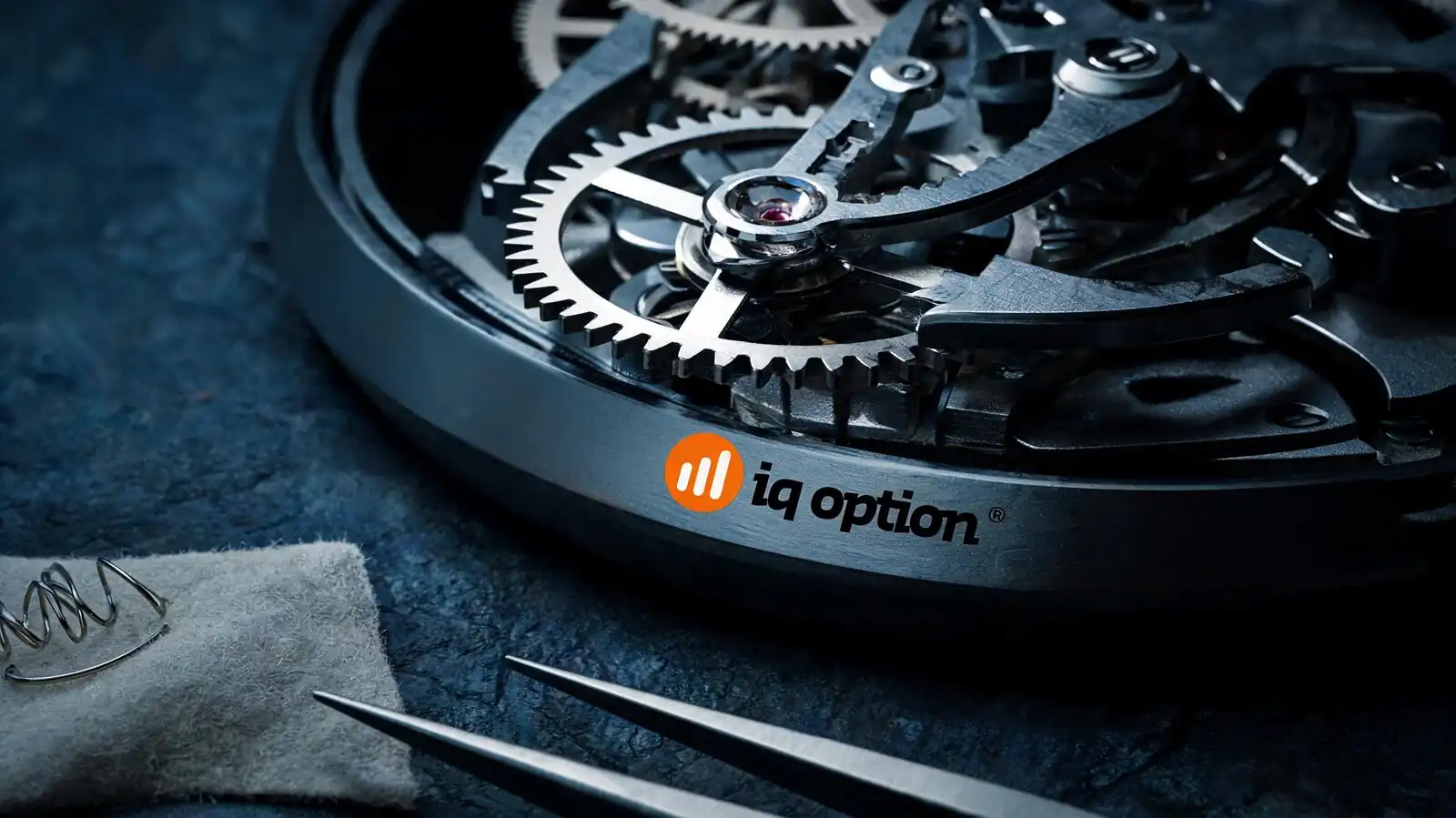 ¿Por qué se retrasa el retiro en IQ Option? 2026